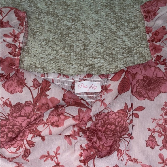 Pink Lily Floral Pink and White SweetHeart Neckline Woven Dress - Picture 2 of 6